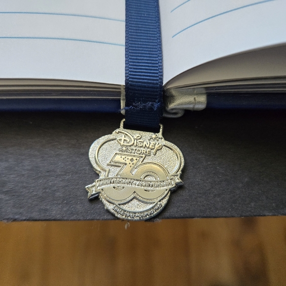 Disney Journal, Pen and Greeting cards set - Picture 3 of 11